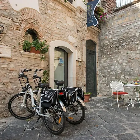 Bed & Breakfast Le Streghe *